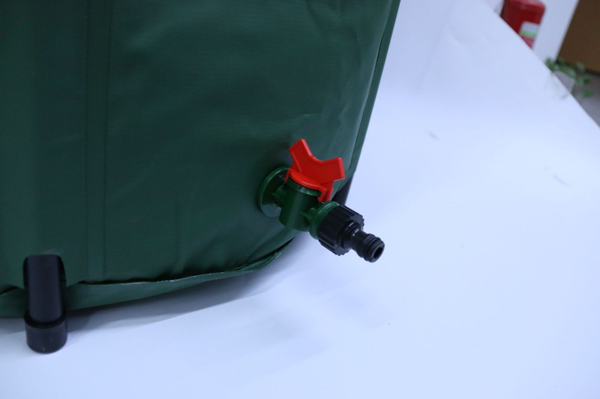 Garden Rainwater Collection & Recycling Bucket – 225L PVC Drip Irrigation Barrel for Home Gardening