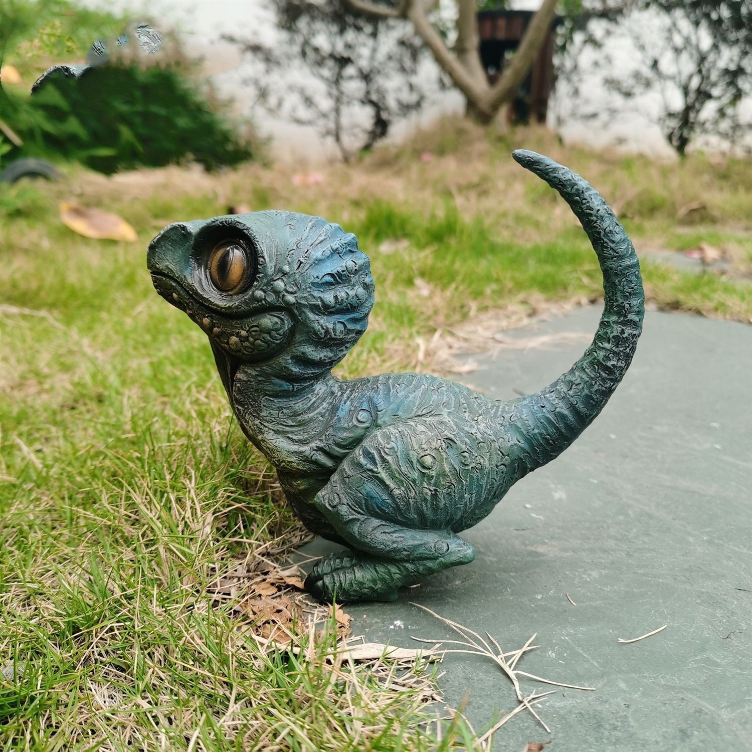 Cute Velociraptor Resin Dinosaur Statue – Realistic Garden & Table Decor for Kids and Adults